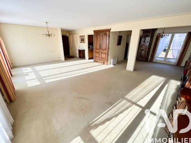 Vente Appartement 6 pièces 130 m2 Fontainebleau