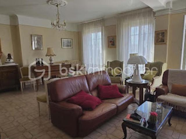 Vente Appartement 6 pièces 131.65 m2 Tarbes