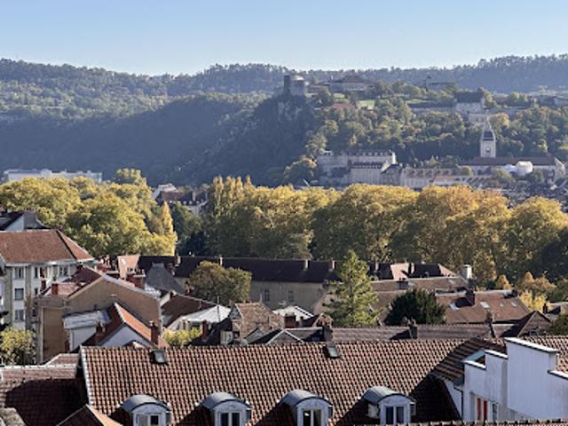 Vente Appartement 6 pièces 132.55 m2 Besançon