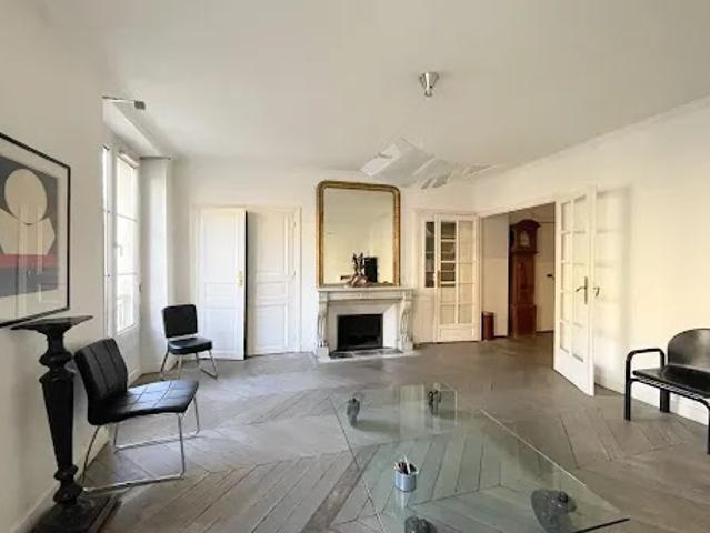 Vente Appartement 6 pièces 132 m2 Paris 11ème