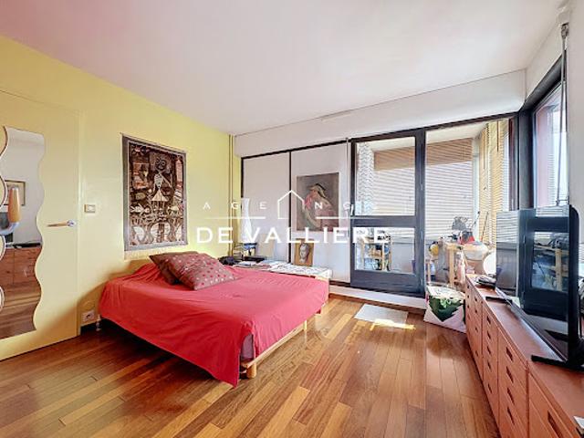 Vente Appartement 6 pièces 134.8 m2 Nanterre