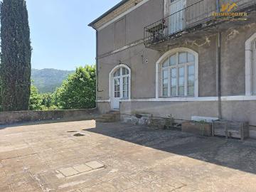 Vente Appartement 6 pièces 138.68 m2 Coux