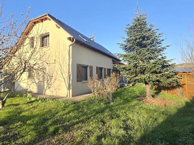 Vente Maison 6 pièces 138 m2 Arvieu