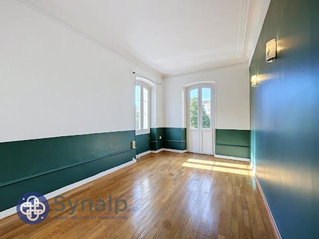 Vente Appartement 6 pièces 142 m2 Chambery