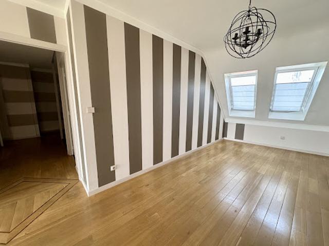 Vente Appartement 6 pièces 142 m2 Lille