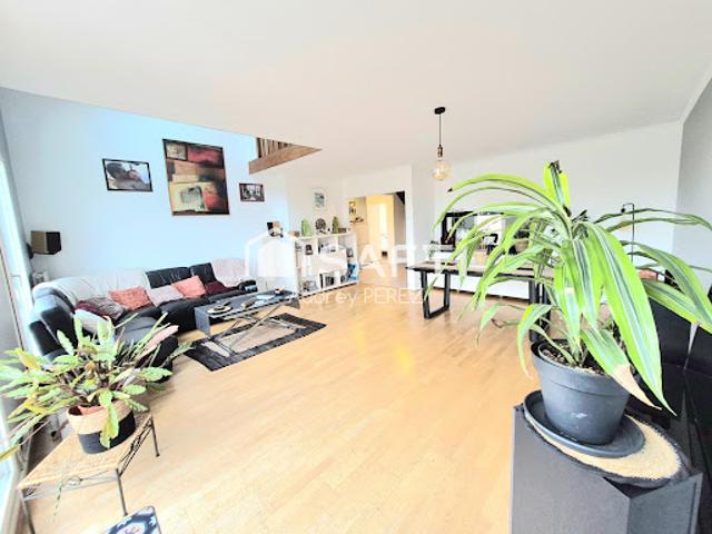 Vente Appartement 6 pièces 142 m2 Pontault Combault
