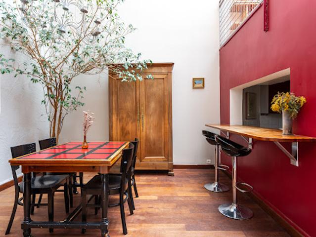 Vente Appartement 6 pièces 144 m2 Nanterre
