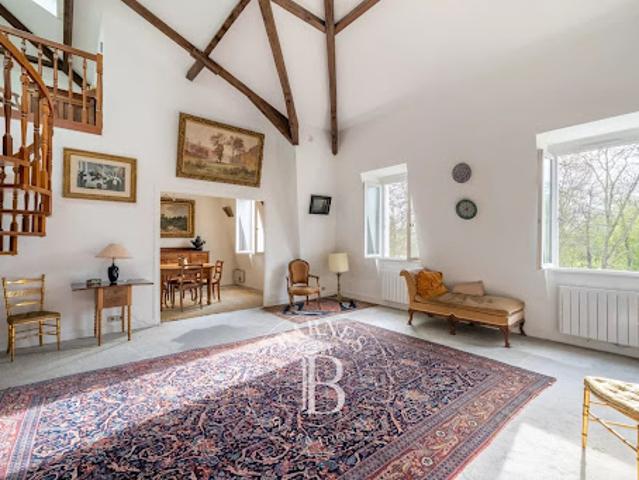 Vente Appartement 6 pièces 146.8 m2 Versailles