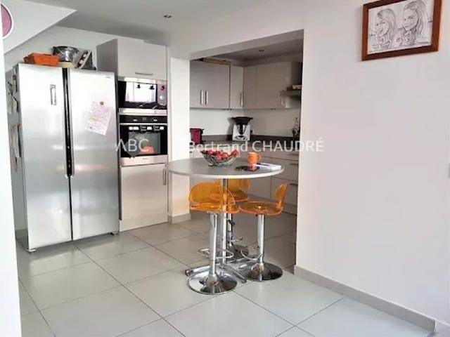 Vente Appartement 6 pièces 147.81 m2 Reims