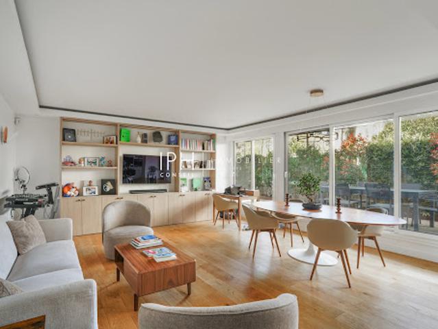 Vente Appartement 6 pièces 148.04 m2 Neuilly sur Seine