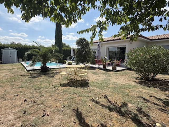 Vente Maison 6 pièces 151.24 m2 Saint Laurent des Vignes