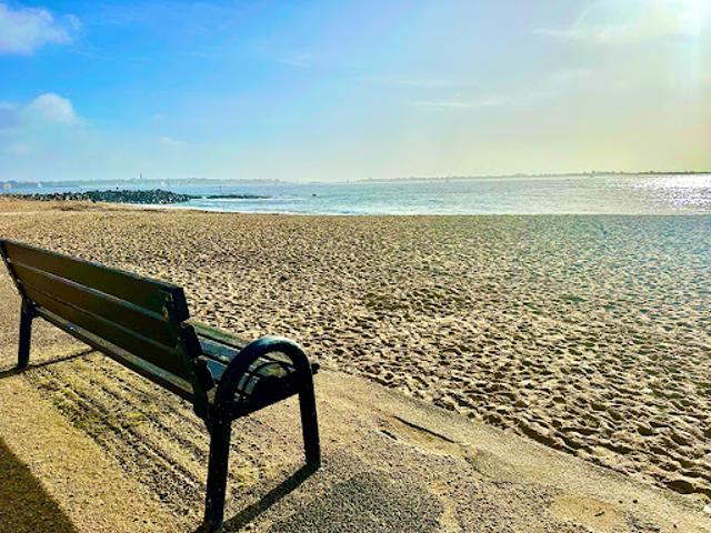 Vente Appartement 6 pièces 152.06 m2 Larmor Plage
