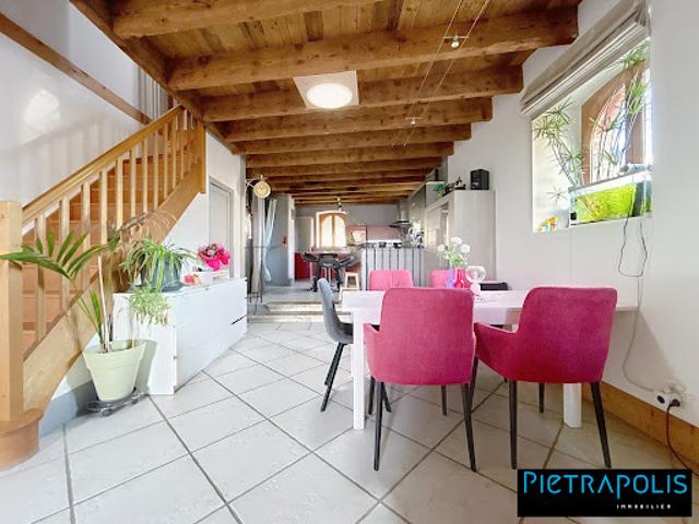 Vente Appartement 6 pièces 156.72 m2 Vaugneray