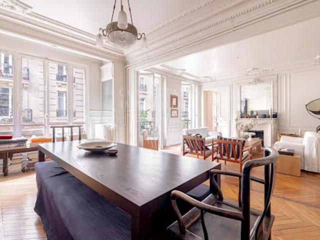 Vente Appartement 6 pièces 157.5 m2 Paris 17ème