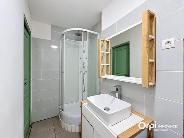 Vente Appartement 6 pièces 160 m2 Saint Flour