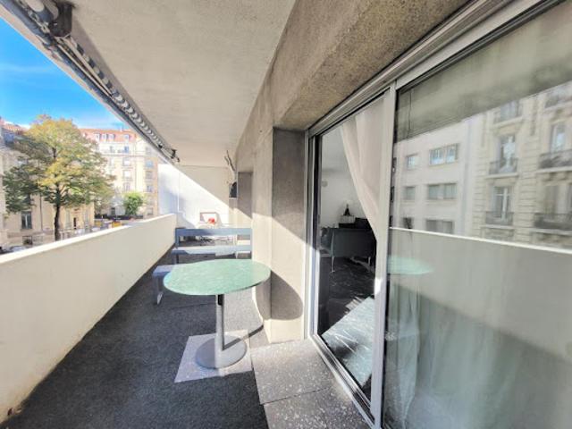 Vente Appartement 6 pièces 166 m2 Marseille 8ème