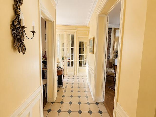 Vente Appartement 6 pièces 168 m2 Paris 15ème
