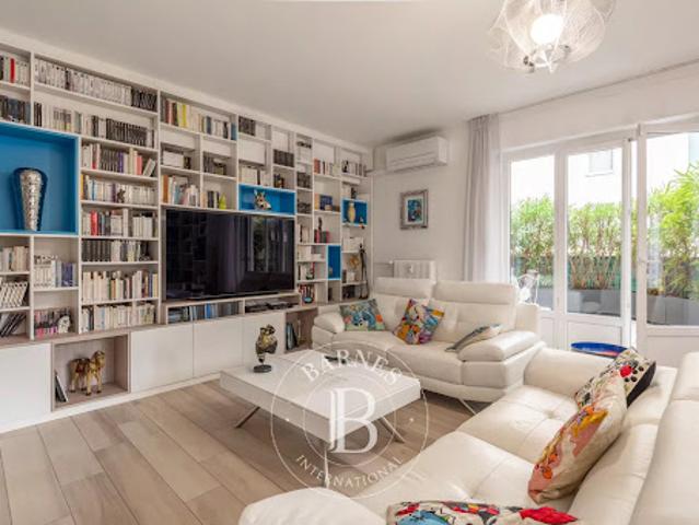 Vente Appartement 6 pièces 172.69 m2 Lyon 6ème