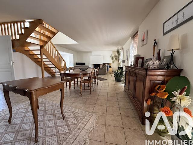 Vente Appartement 6 pièces 173 m2 Belz