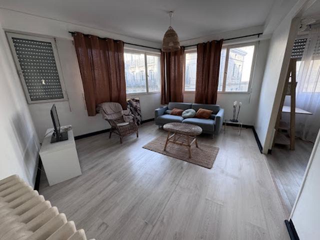 Vente Appartement 6 pièces 182 m2 Agen