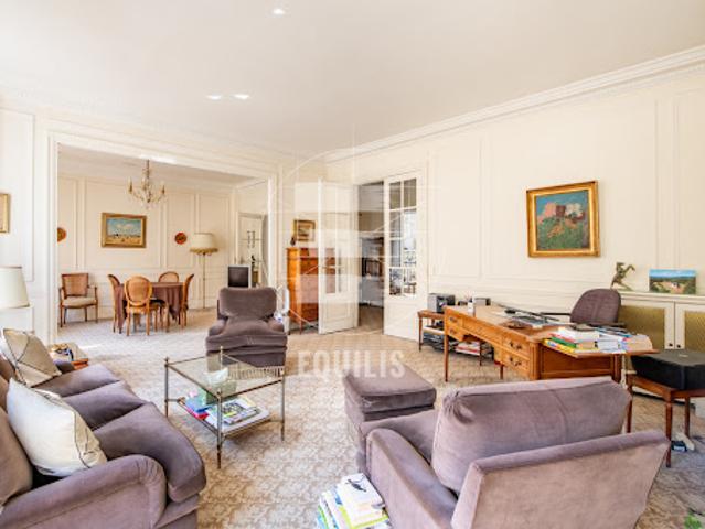 Vente Appartement 6 pièces 183.21 m2 Paris 16ème