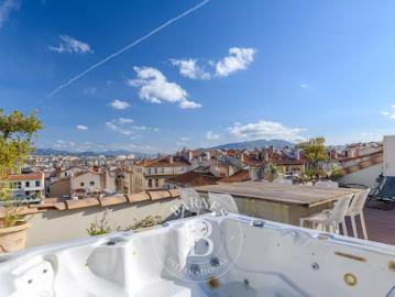 Vente Appartement 6 pièces 183.82 m2 Marseille 6ème