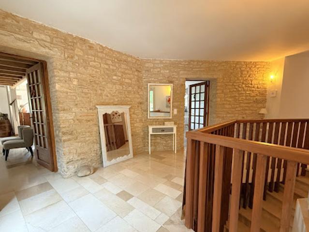 Vente Appartement 6 pièces 185 m2 Gourdon