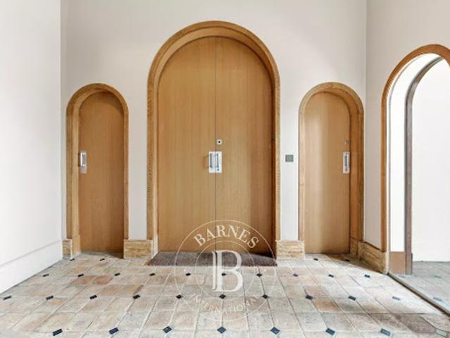 Vente Appartement 6 pièces 186 m2 Sceaux