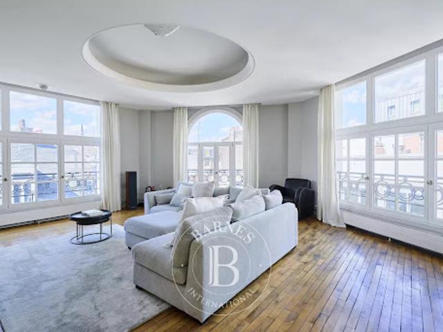 Vente Appartement 6 pièces 187 m2 Lille
