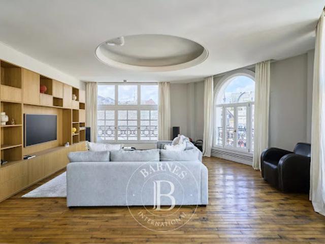 Vente Appartement 6 pièces 187 m2 Lille