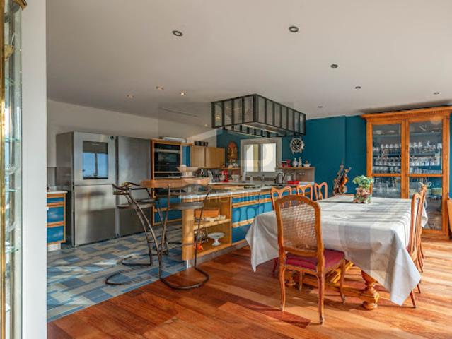 Vente Appartement 6 pièces 192 m2 Veyrier du Lac