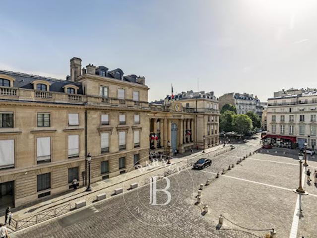 Vente Appartement 6 pièces 197.47 m2 Paris 7ème