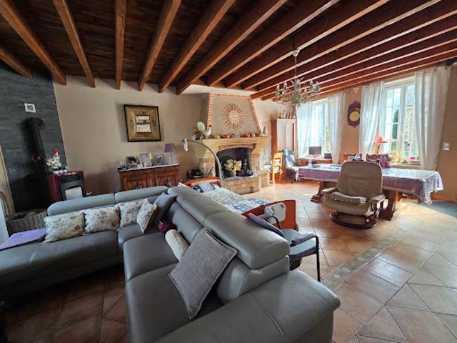 Vente Appartement 6 pièces 198 m2 Azerables