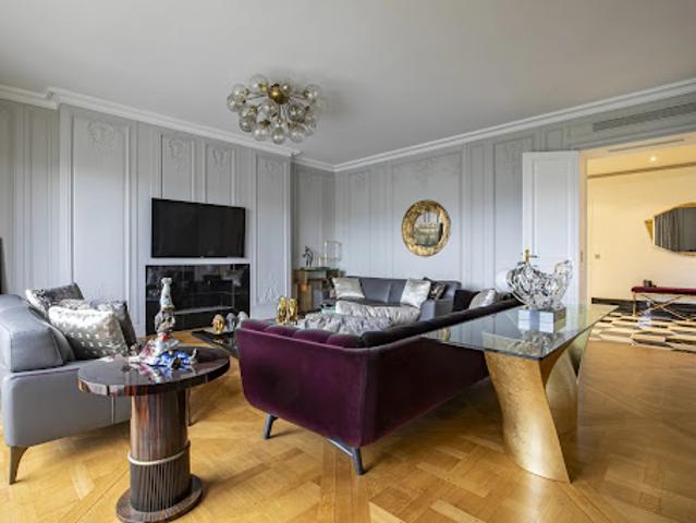 Vente Appartement 6 pièces 205.53 m2 Paris 16ème