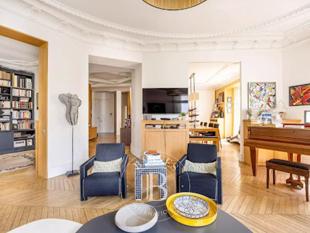 Vente Appartement 6 pièces 213.65 m2 Paris 17ème