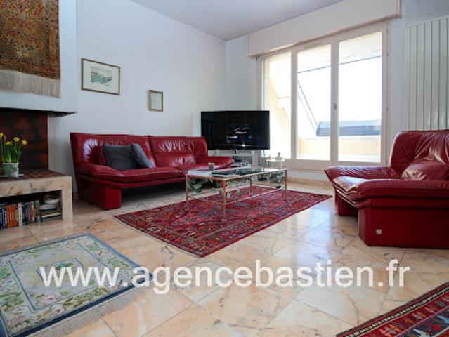 Vente Appartement 6 pièces 228.61 m2 Sauverny