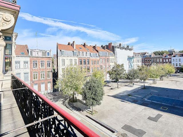 Vente Appartement 6 pièces 234.16 m2 Lille