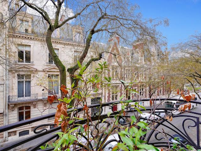 Vente Appartement 6 pièces 259.61 m2 Paris 17ème