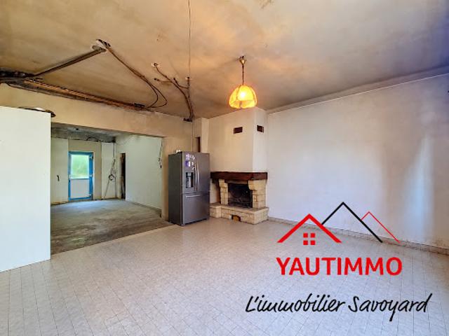 Vente Appartement 6 pièces 264 m2 Cranves Sales