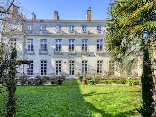 Vente Appartement 6 pièces 282.16 m2 Nantes