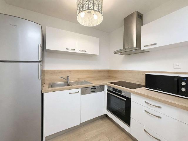 Vente appartement 6 pièces Laval Hilard 53