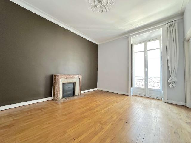 Vente appartement 6 pièces Nantes Centre Ville 44