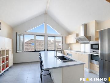 Vente Appartement 7 pièces 125 m2 Doussard