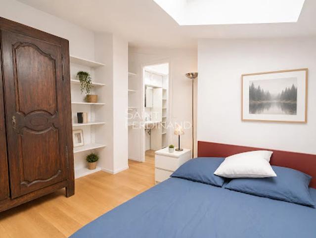 Vente Appartement 7 pièces 140.07 m2 Paris 15ème