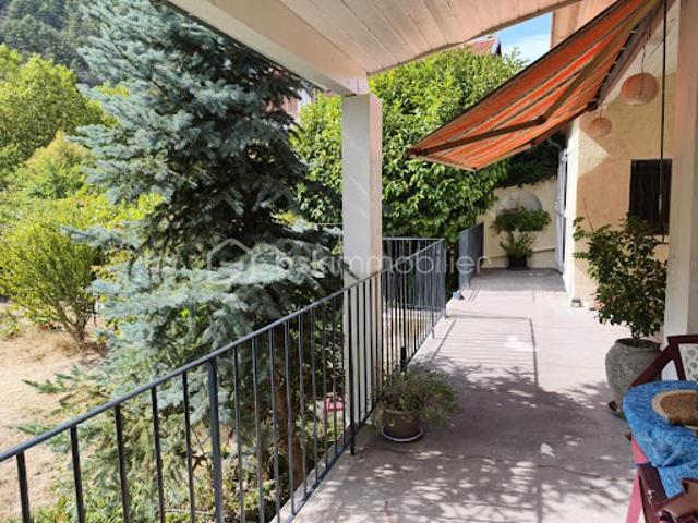 Vente Appartement 7 pièces 140.26 m2 Digne les Bains