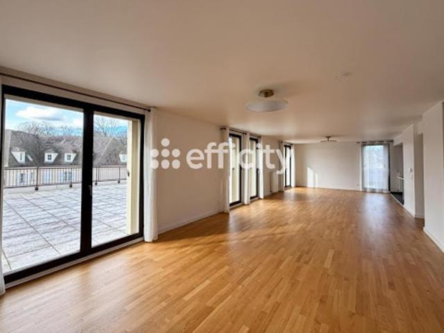 Vente Appartement 7 pièces 154.09 m2 Senlis
