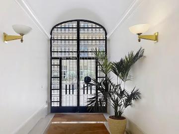 Vente Appartement 7 pièces 155 m2 Paris 8ème