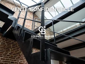 Vente Appartement 7 pièces 161.84 m2 Paris 20ème