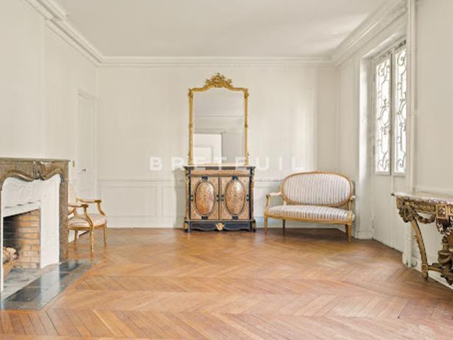 Vente Appartement 7 pièces 166.38 m2 Paris 16ème