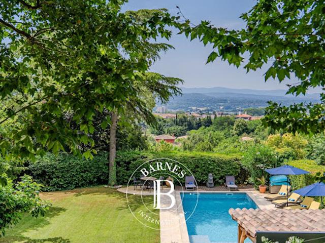 Vente Appartement 7 pièces 183 m2 Aix en Provence